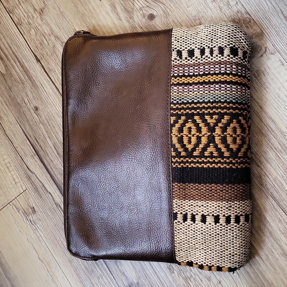 Clutch bag - Picture 3 of 3